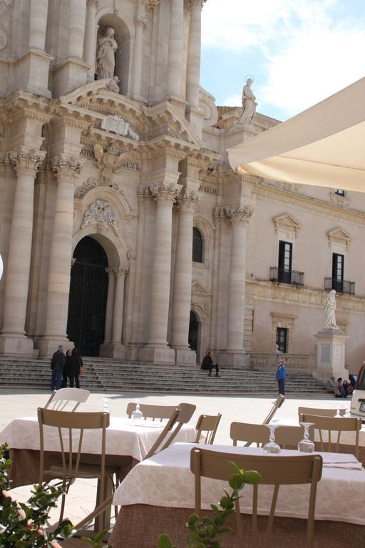 La Casa Di Ilde Al Duomo - Ortigia Holidays Syrakuzy Zewnętrze zdjęcie