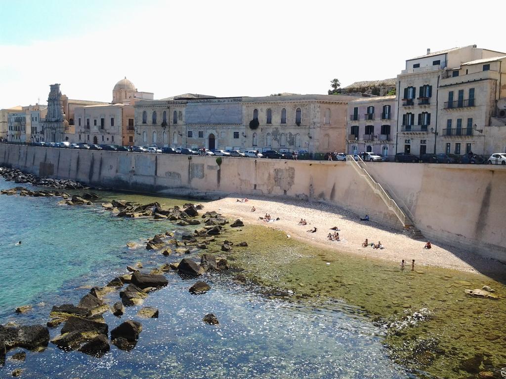 La Casa Di Ilde Al Duomo - Ortigia Holidays Syrakuzy Zewnętrze zdjęcie