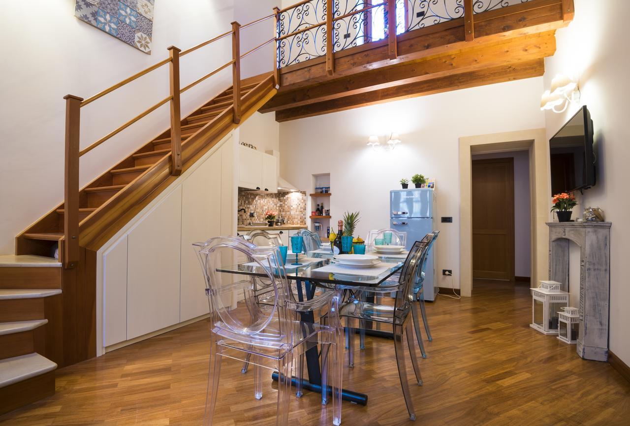 La Casa Di Ilde Al Duomo - Ortigia Holidays Syrakuzy Zewnętrze zdjęcie