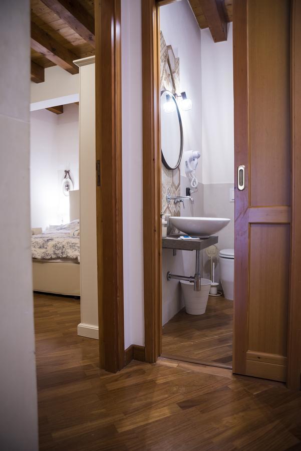 La Casa Di Ilde Al Duomo - Ortigia Holidays Syrakuzy Zewnętrze zdjęcie