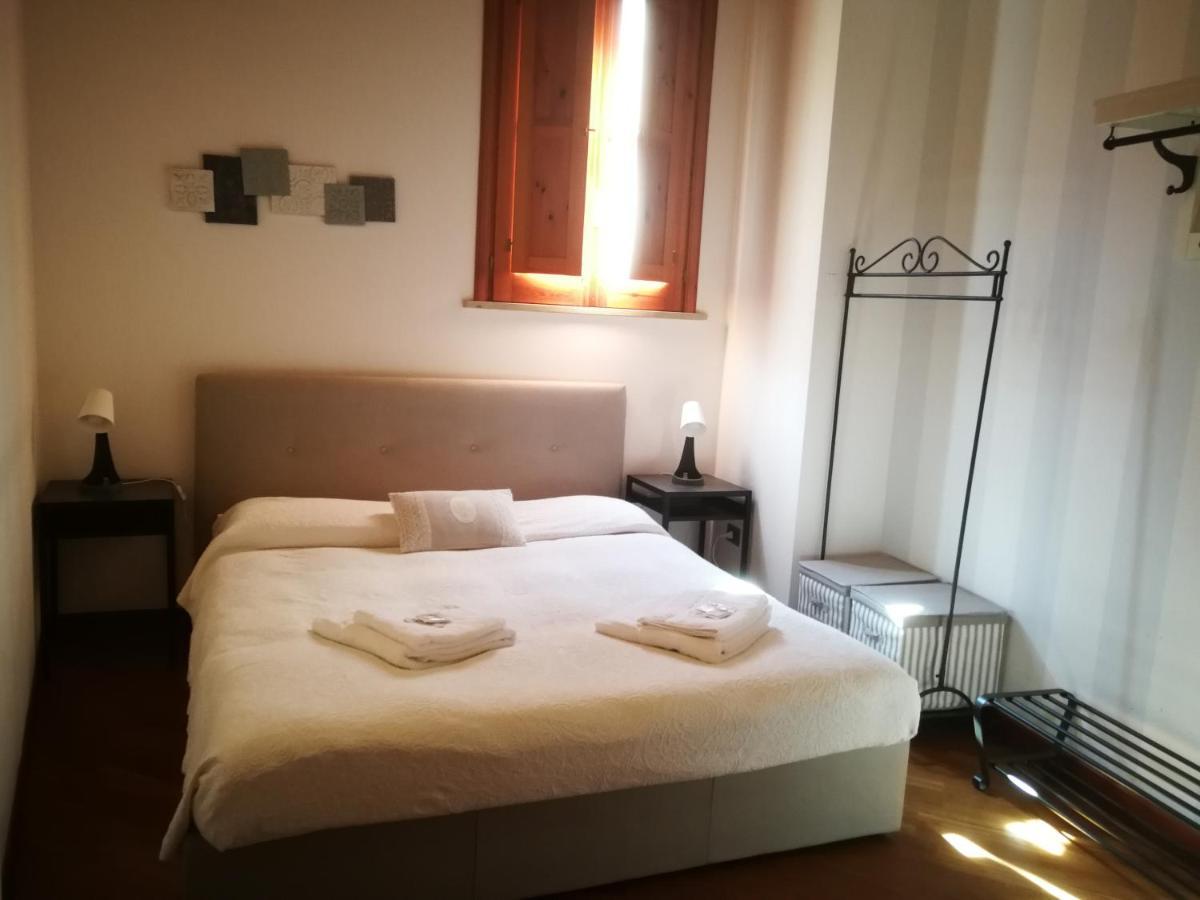 La Casa Di Ilde Al Duomo - Ortigia Holidays Syrakuzy Zewnętrze zdjęcie